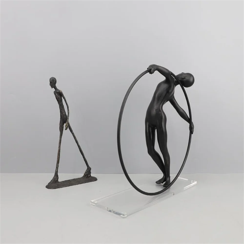 Walking Man Statue Room Decor  - Art Craft New Year ulasan dan harga