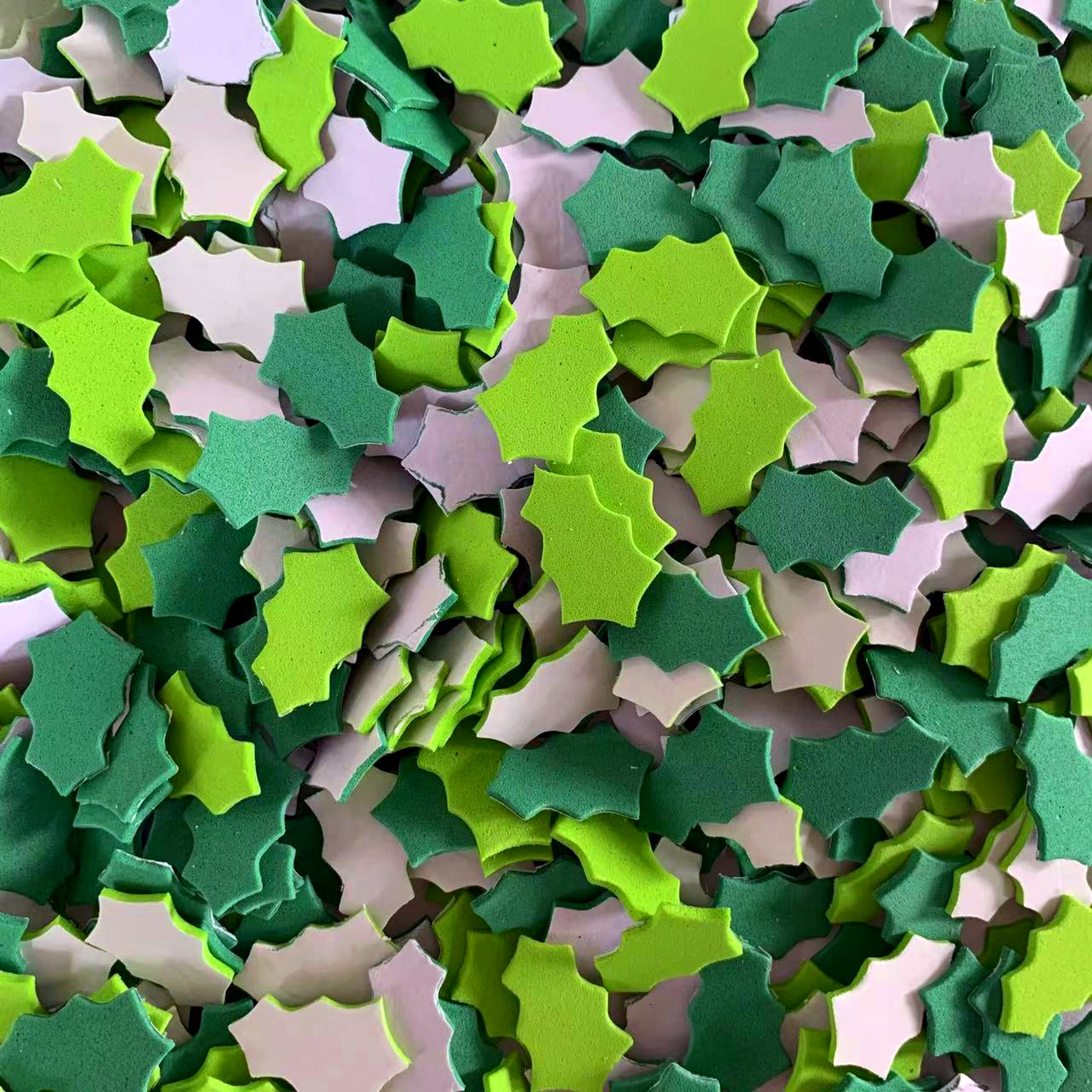 100PCS Christmas wreath leaes  - Art Craft Winter ulasan dan harga